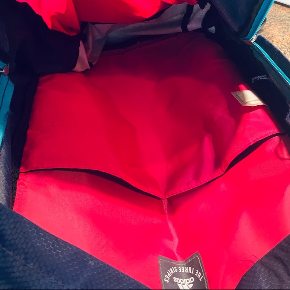 Extra large adidas book bag - Picture 4 of 5